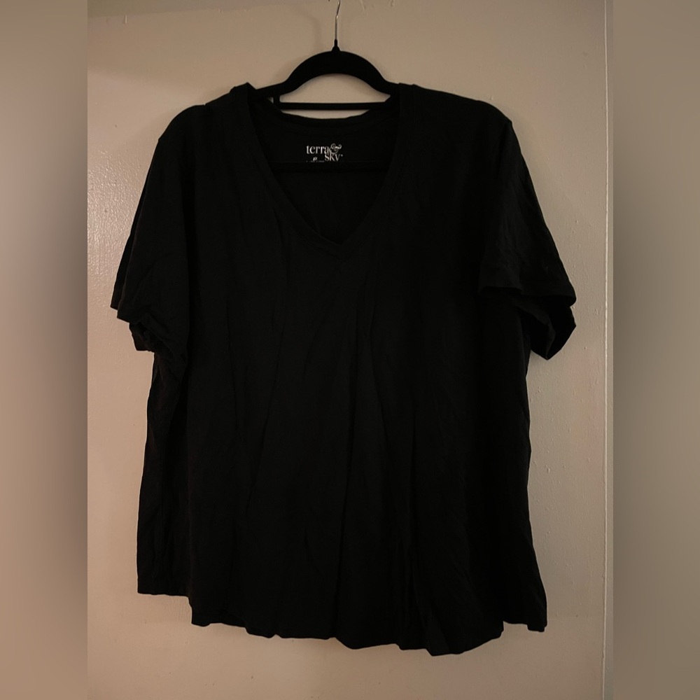 Black tshirt 2x